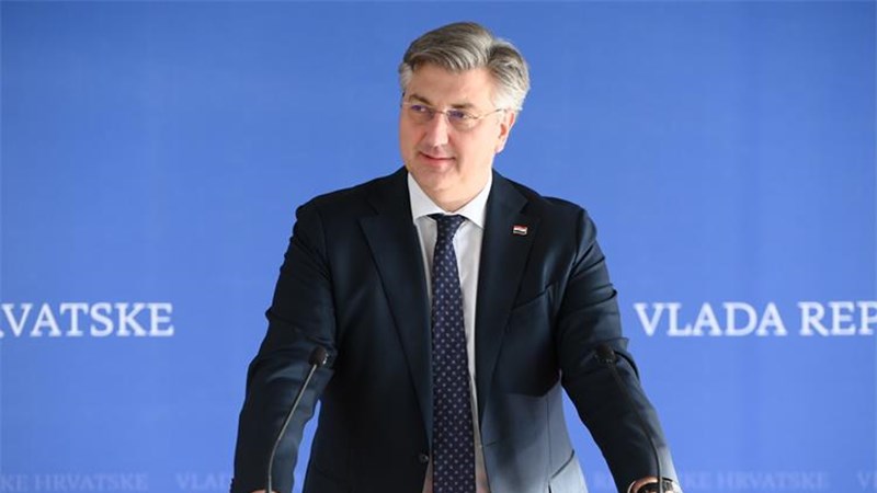 Plenković: Opozicija u očaju nema drugu strategiju nego svaki dan izbaciti neku ne-temu